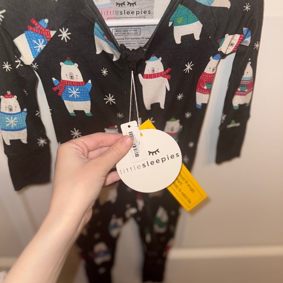 Little Sleepies Polar Bear Pals Convertible Feet and Hands Zippy Pajama 6-12 - Picture 4 of 9